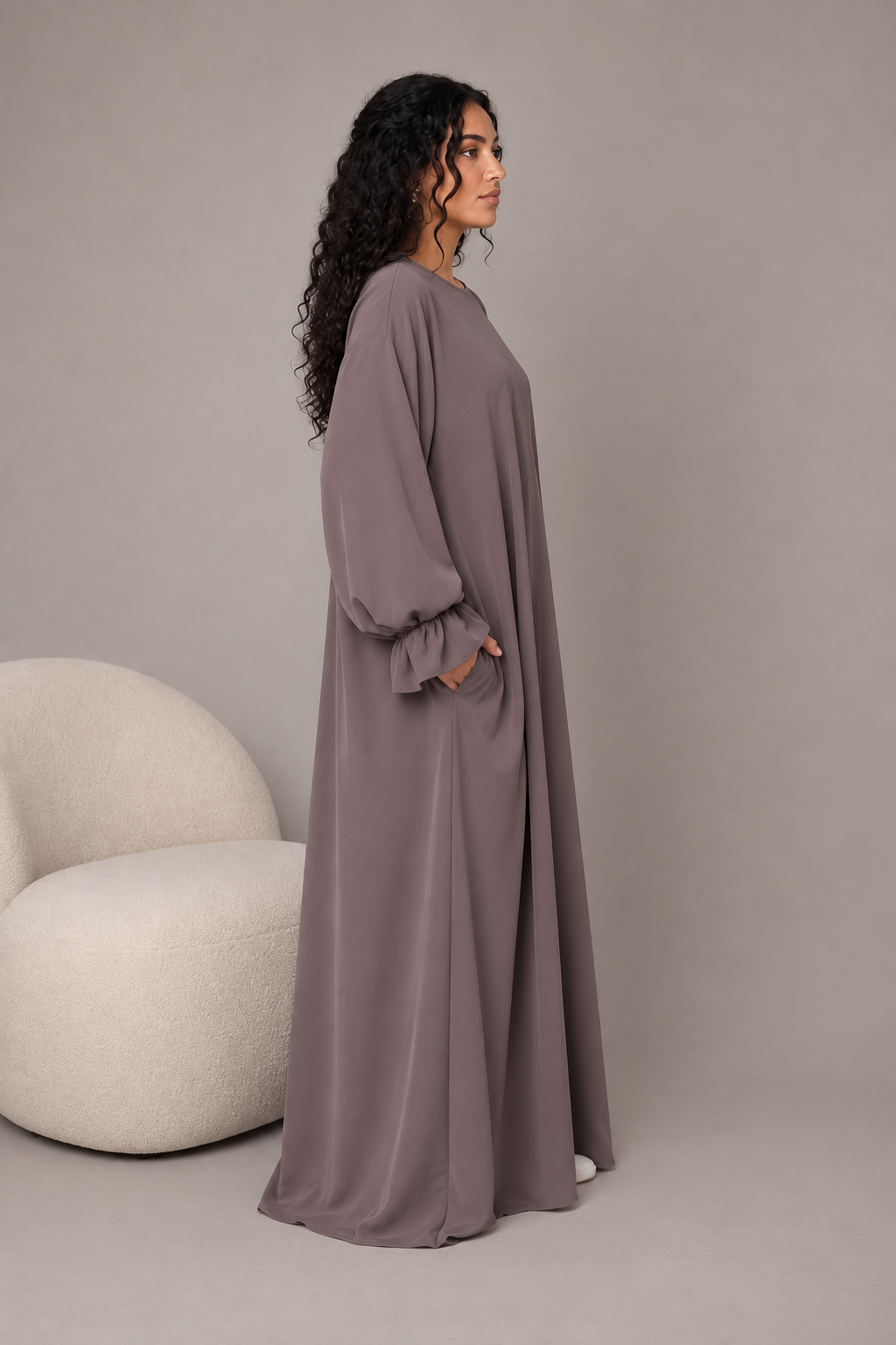 Abaya soie de Médine coupe droite avec poche - Taupe Violacé