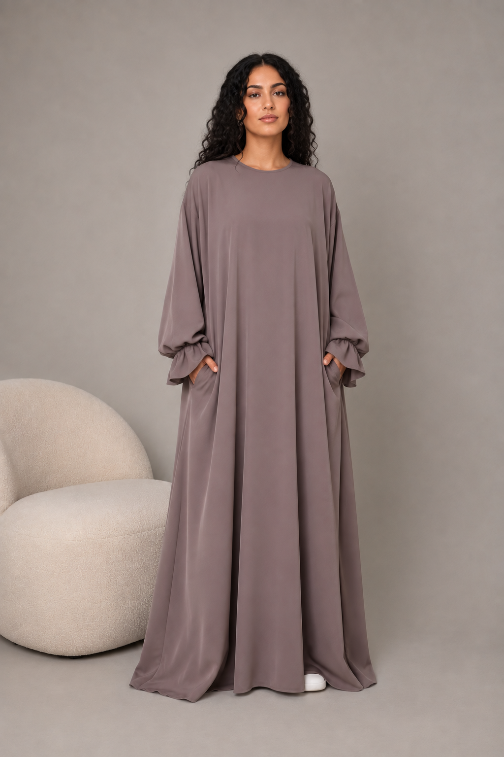Abaya soie de Médine coupe droite avec poche - Taupe Violacé