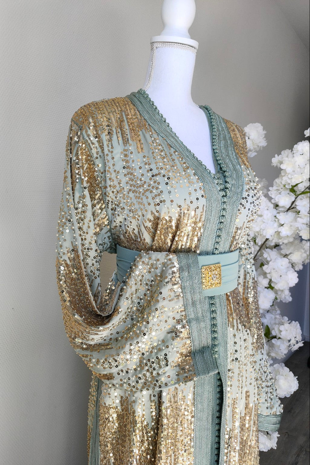 Takchita Prestige - Sauge sequins doré