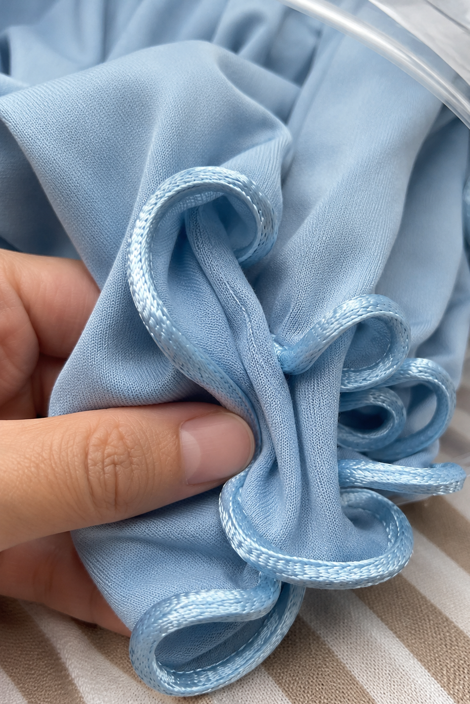 Hijab Jersey Premium Frisé – Bleu Ciel